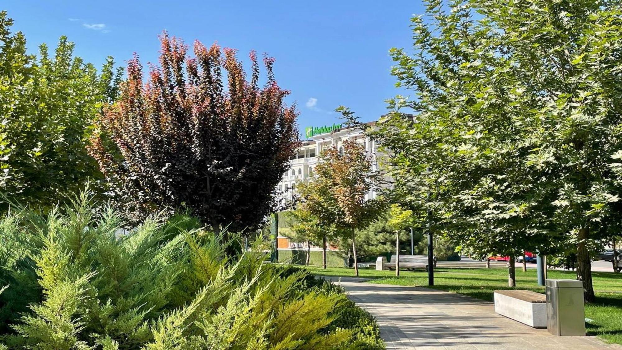 Holiday Inn Tashkent City By Ihg Екстериор снимка